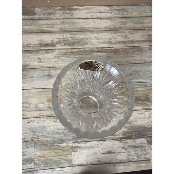 Vintage Julia Made in Poland Hand Cut Lead Crystal Vase 24% PbO 8" - Picture 7 of 8